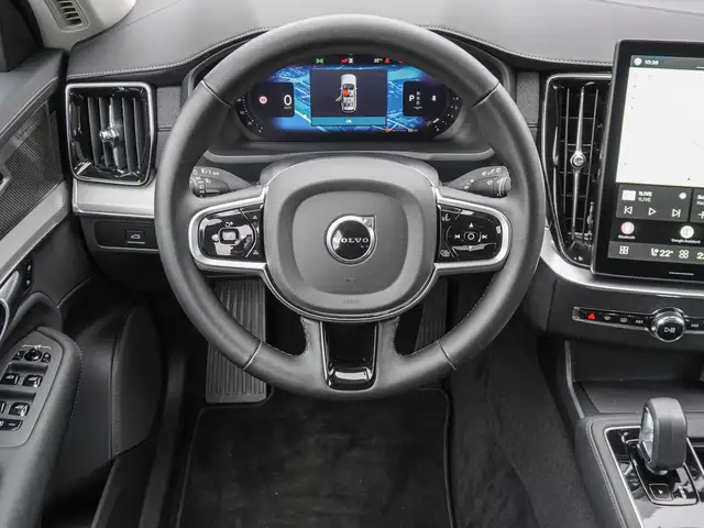 Volvo XC90 view 11
