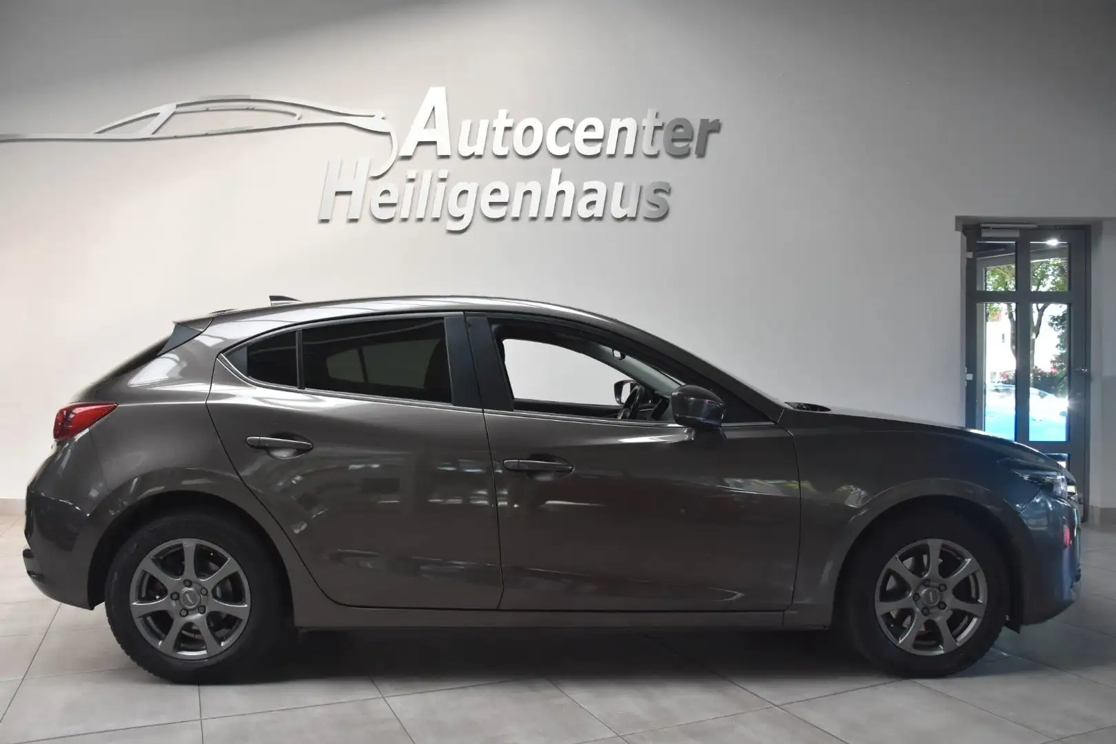 Mazda 3 Lim ExclusiveLine LED Navi Kamera HeadUp Tempo Grau - 2
