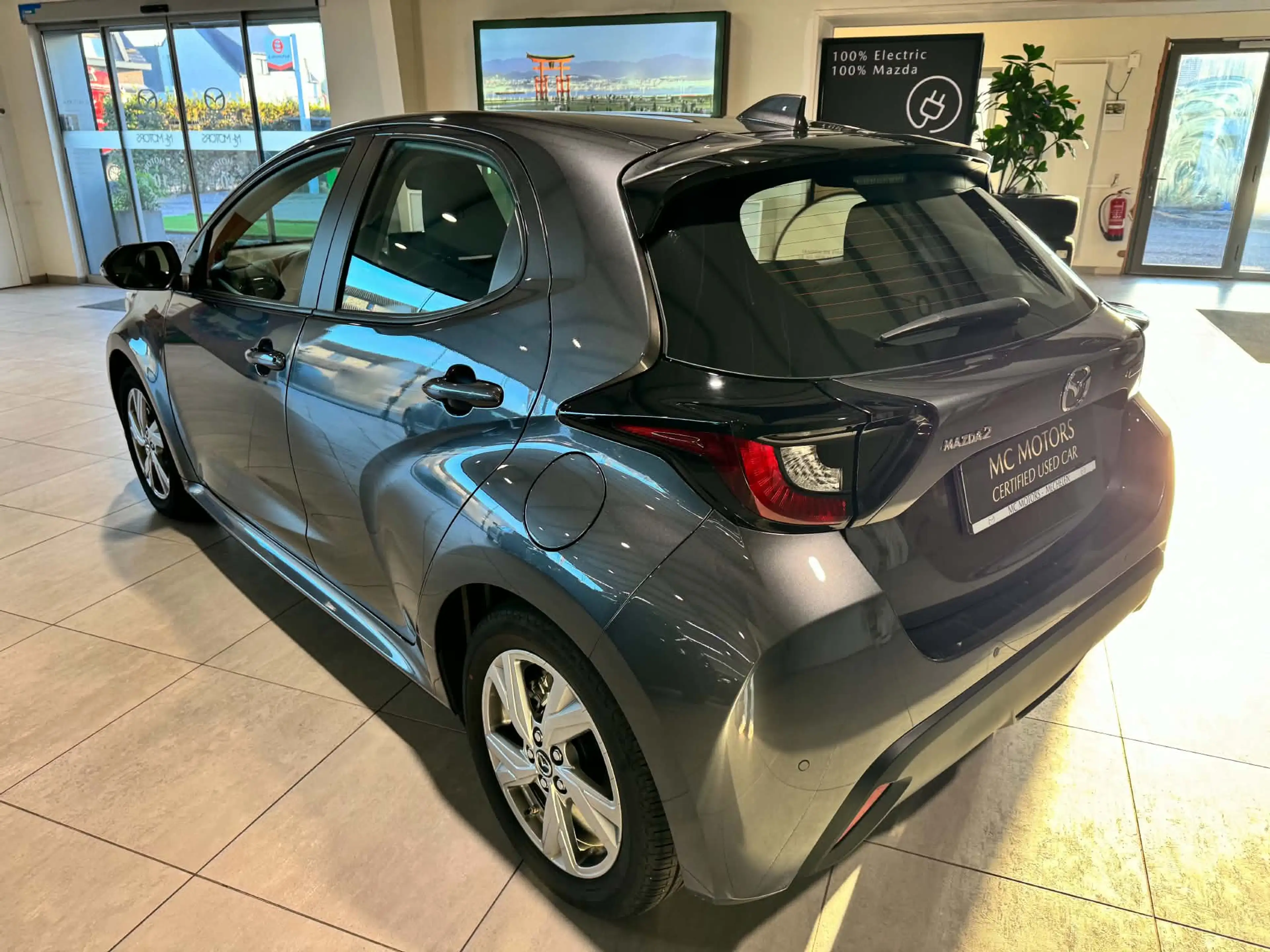 Mazda 2 2 Hybrid 1.5i VVT-i E-CVT Exclusive-Line Exclusive-Line — photo 4
