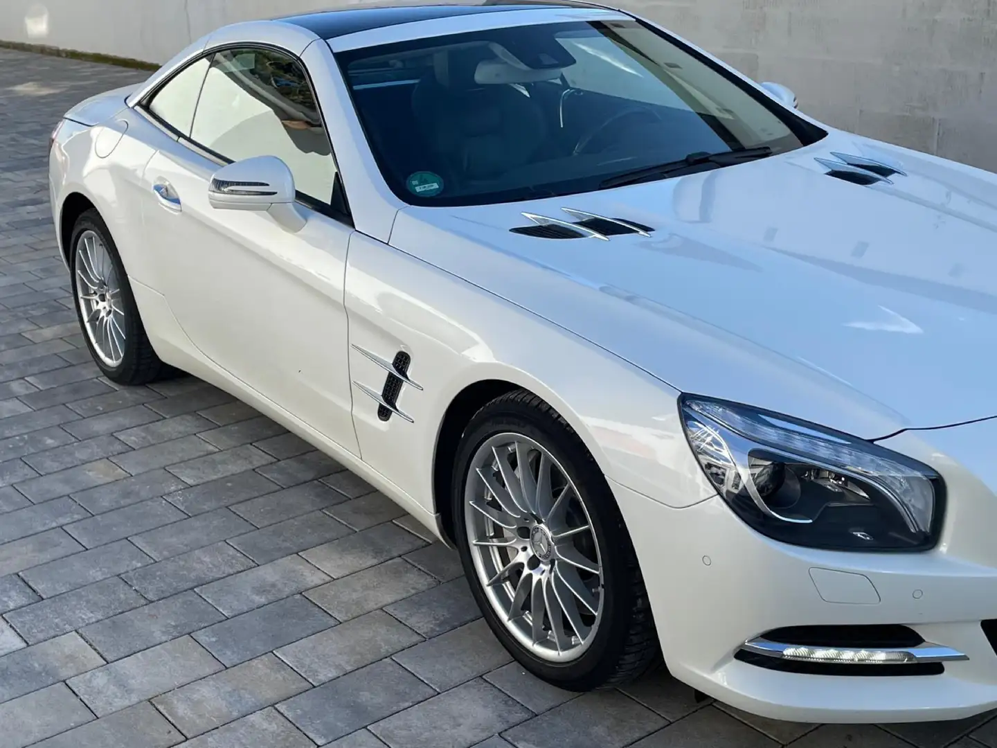 Mercedes-Benz SL 500 9G-TRONIC - 1
