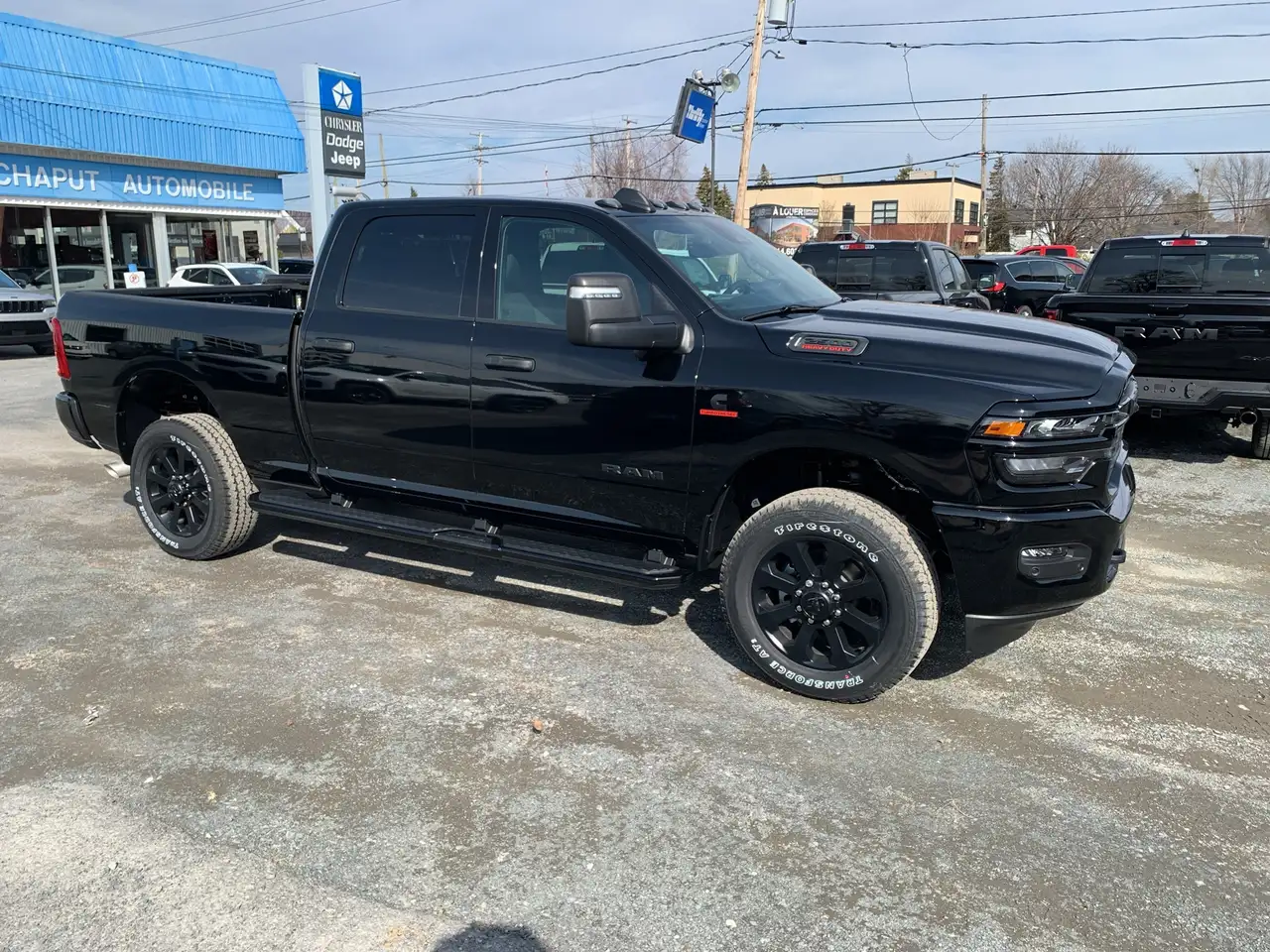 RAM 2500 снимка RAM 2500