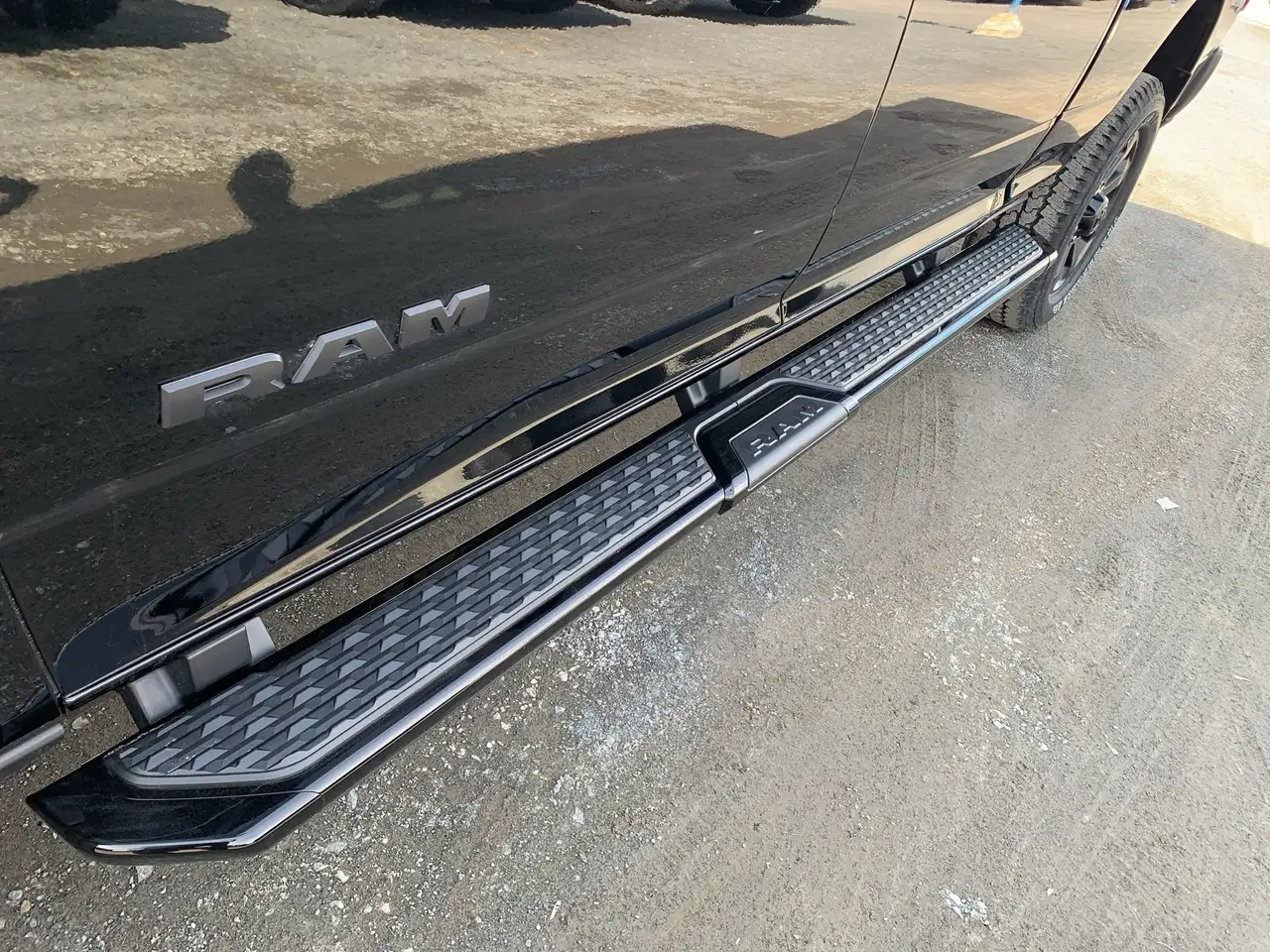 RAM 2500 снимка RAM 2500