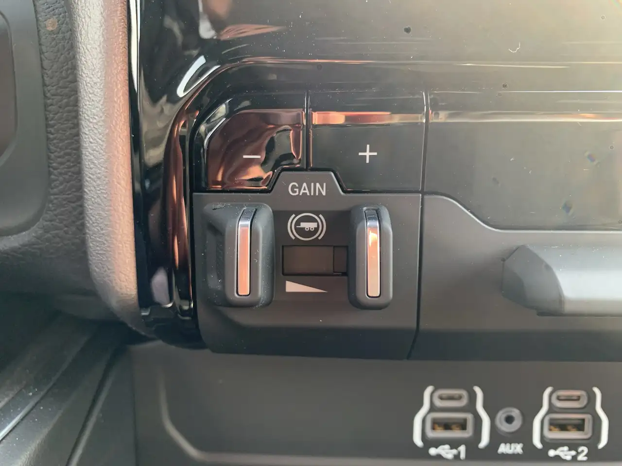 RAM 2500 снимка RAM 2500