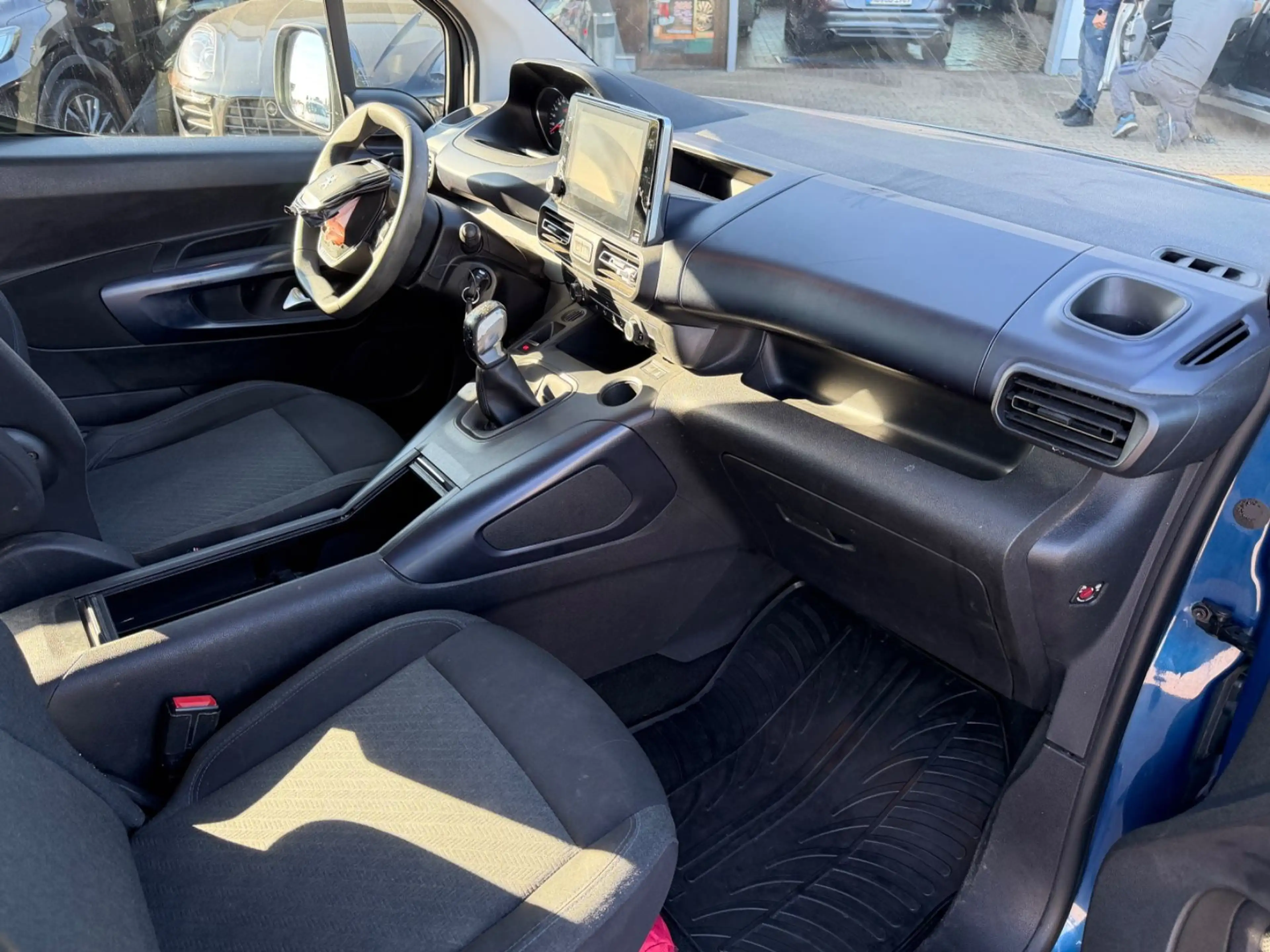 Peugeot Rifter Allure L1 Euro6, 5 Sitzer, Navi, Klima — photo 14
