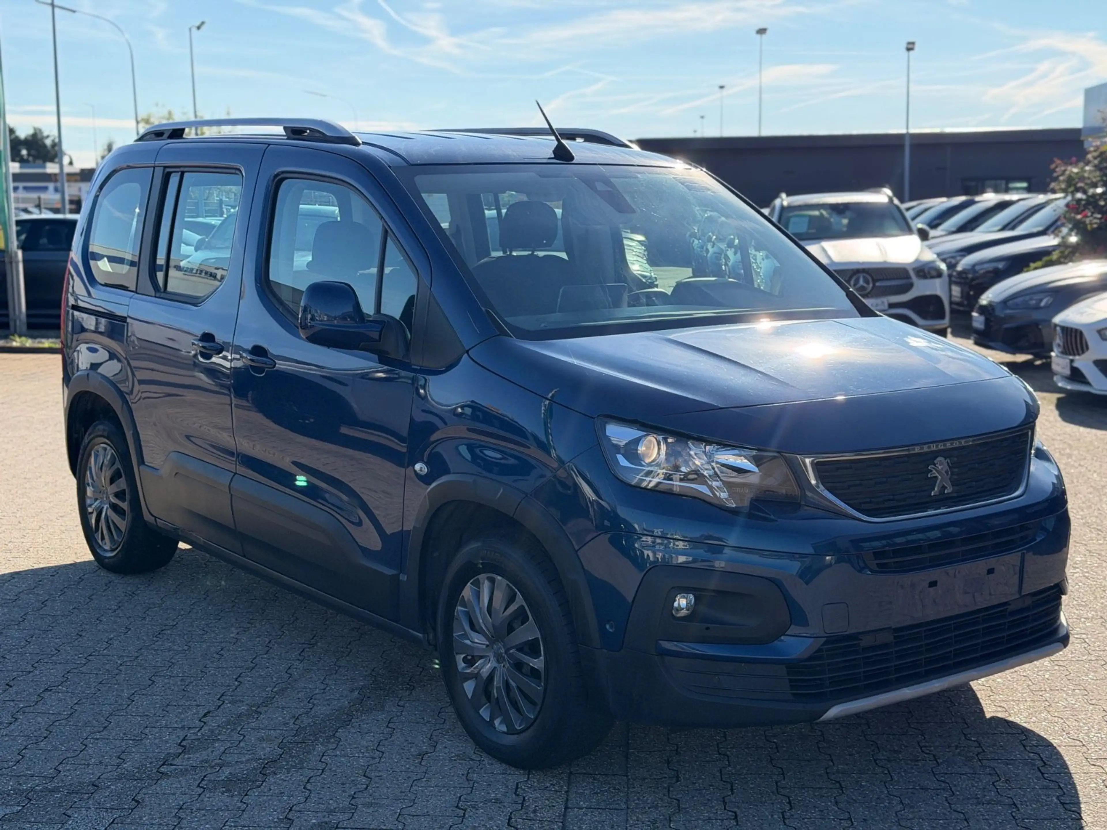Peugeot Rifter Allure L1 Euro6, 5 Sitzer, Navi, Klima — photo 2