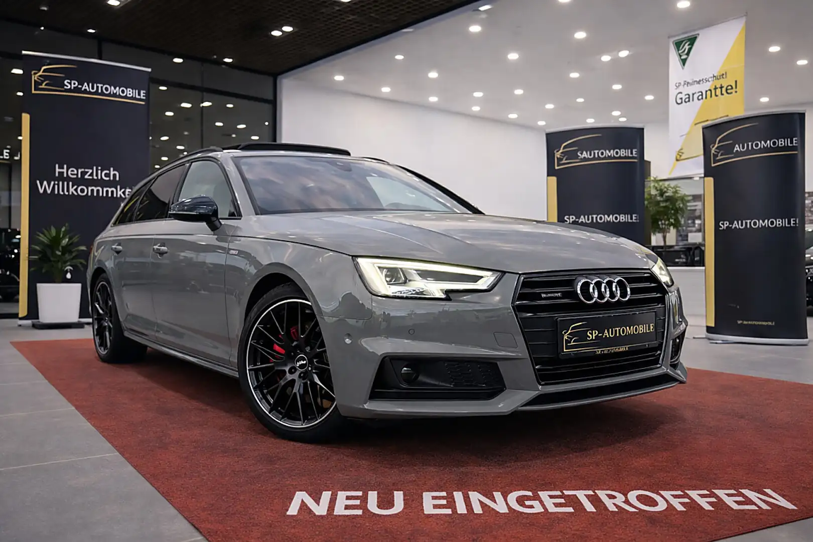 Audi A4 Avant 3,0 TDI quattro Sport tiptronic Grau - 1