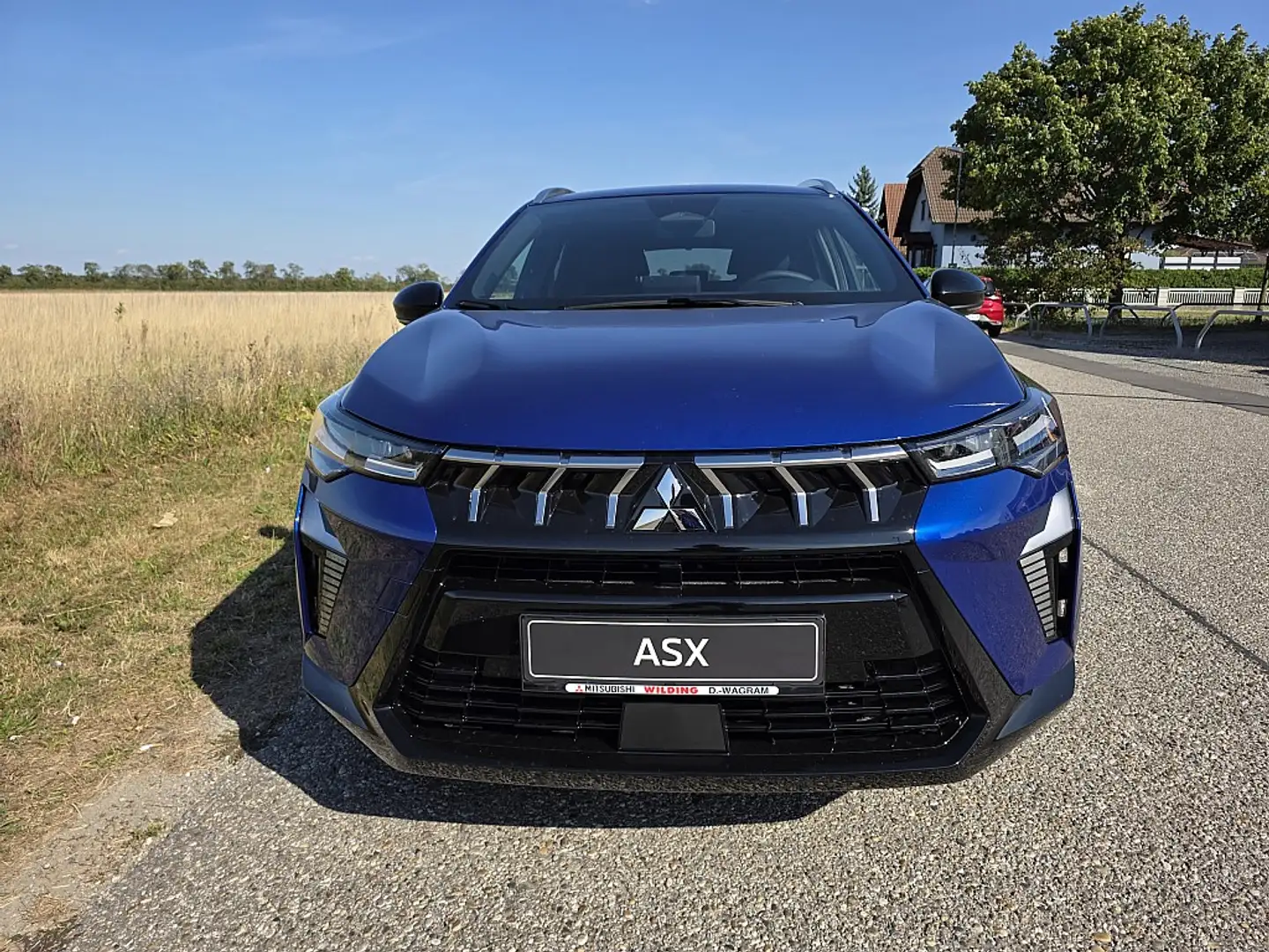 Mitsubishi ASX 1,8 HEV Invite YUKI Invite Autom. Blau - 2
