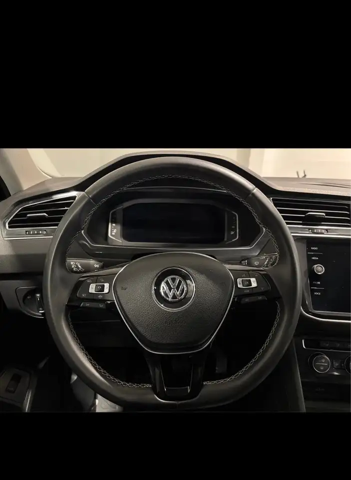 Volkswagen Tiguan снимка Volkswagen Tiguan