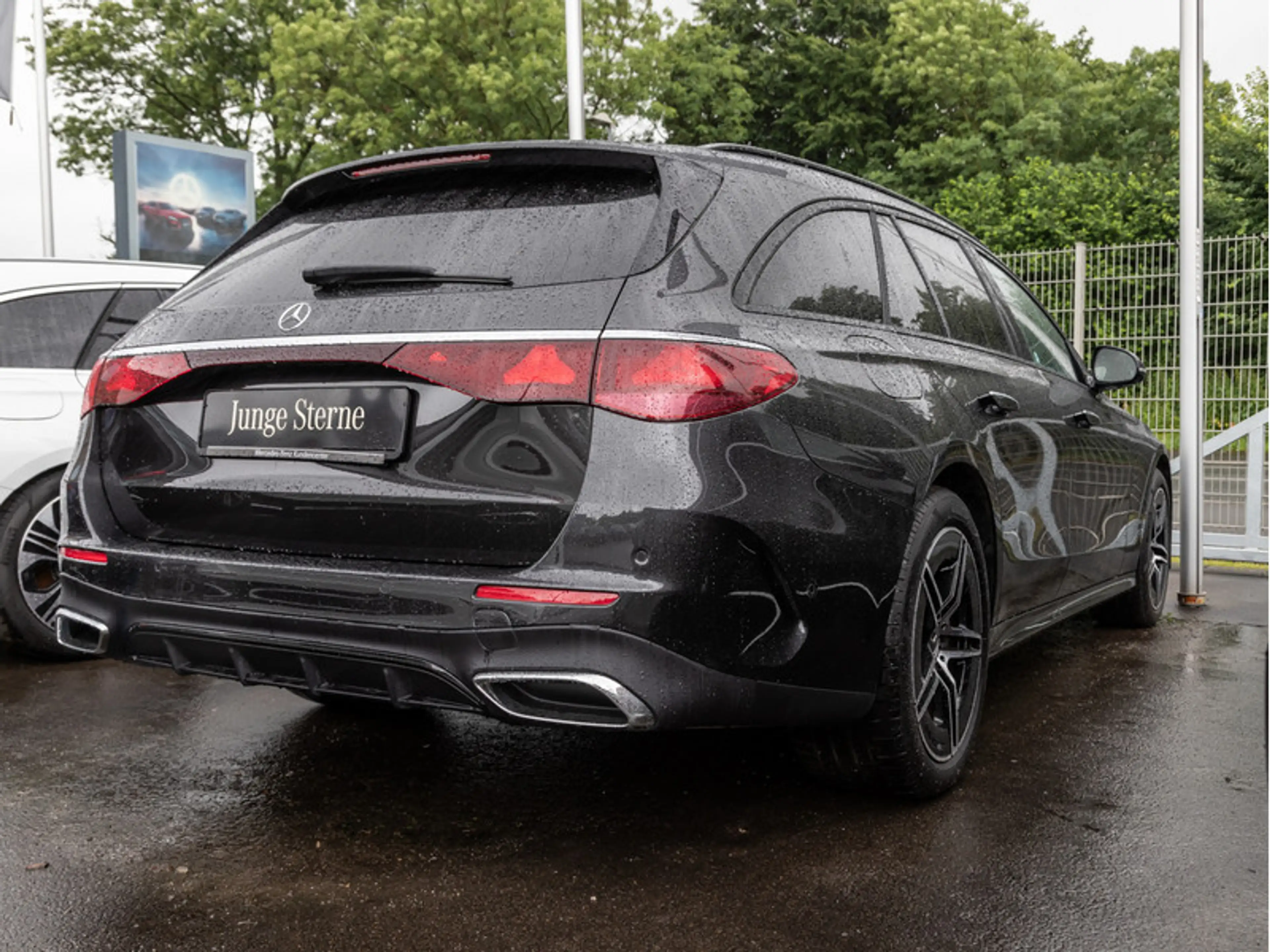 Mercedes-Benz E 450 d 4M T AMG-Sport/Pano/Super/Stdhz/Leder/19 — photo 4