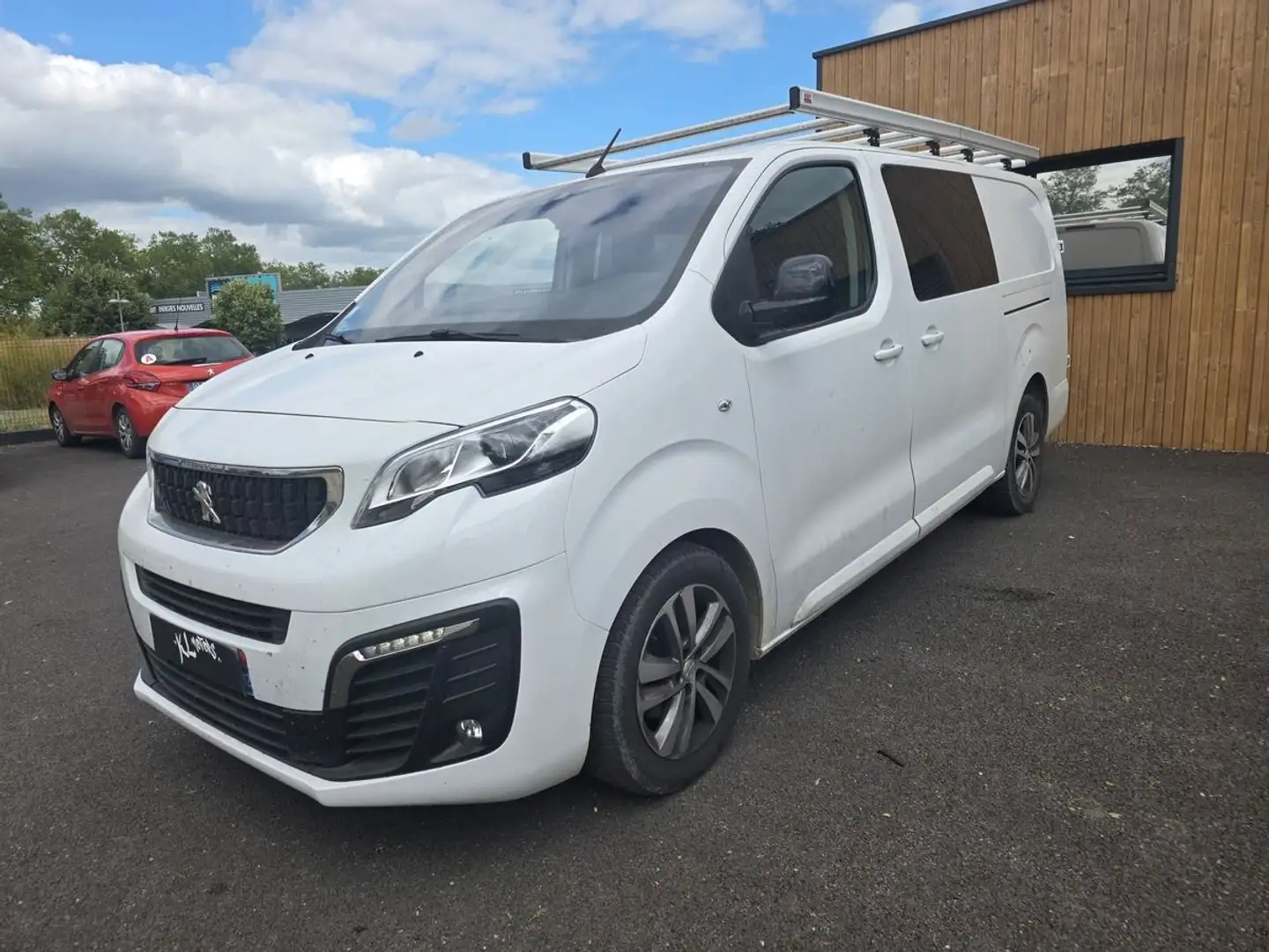 Peugeot Expert 2.0L HDI 180CH ASPHALT 5 PLACES CABINE APPROFONDIE Blanc - 1