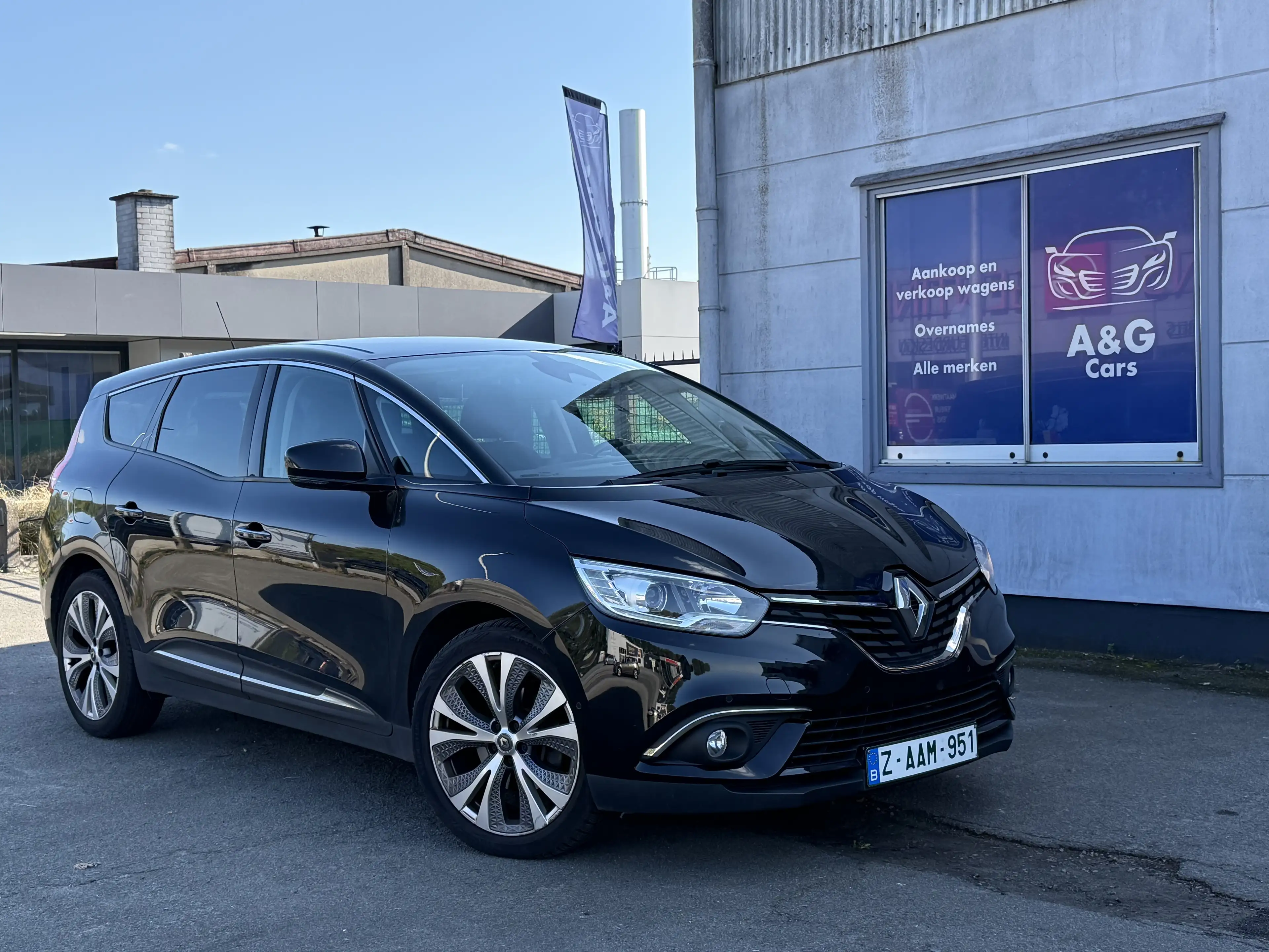 Renault Grand Scenic Grand Scénic 1.7 Blue dCi Black Edition EDC (EU6.2)
