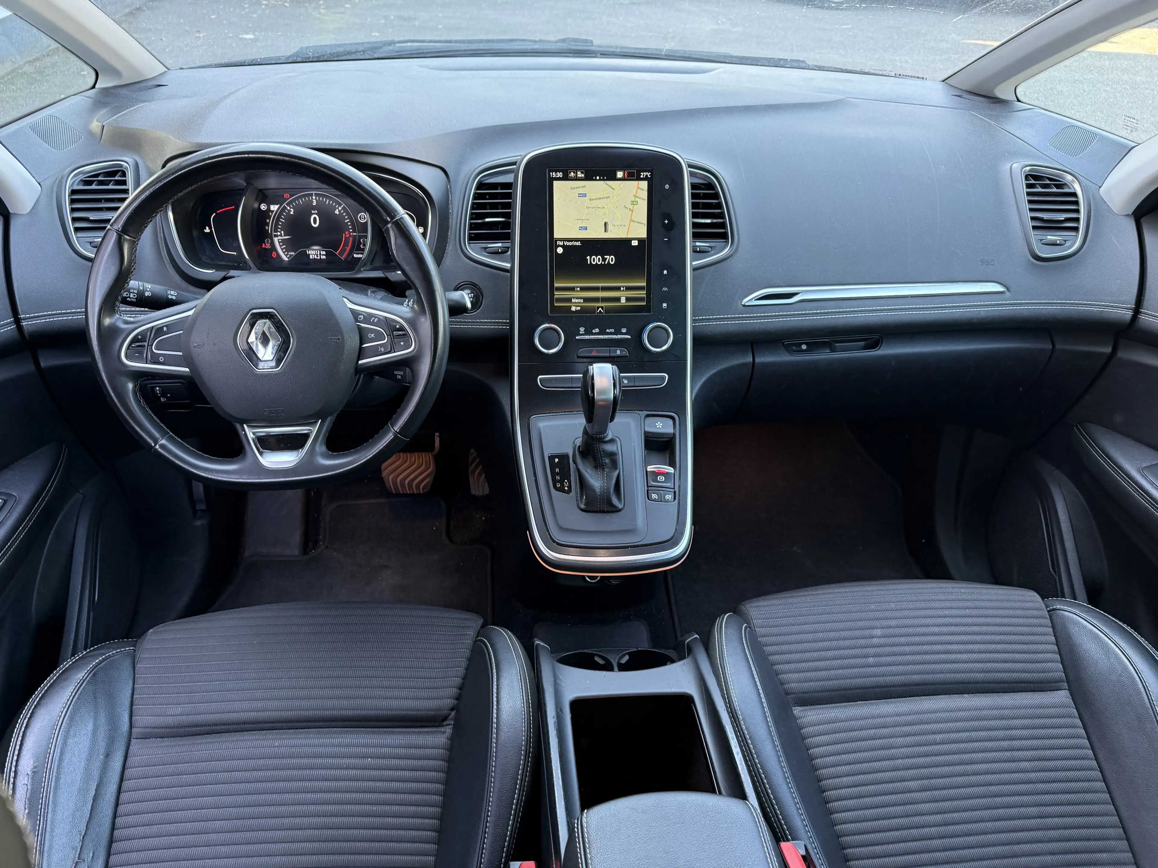 Renault Grand Scenic Grand Scénic 1.7 Blue dCi Black Edition EDC (EU6.2) — photo 11