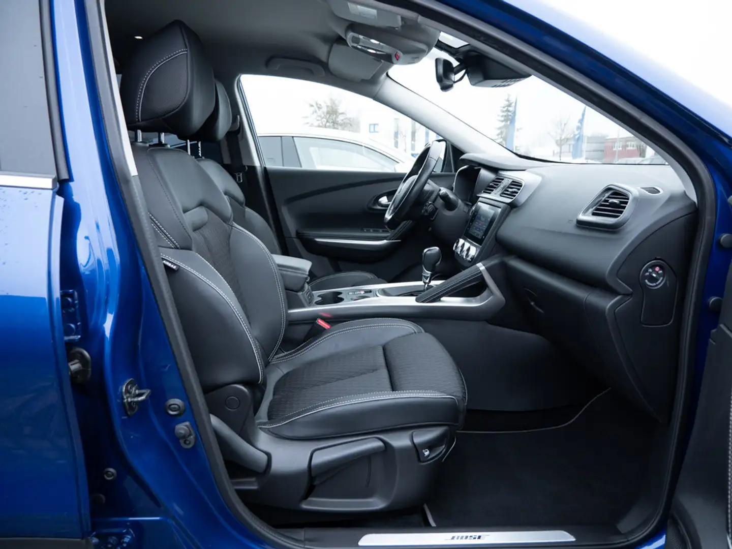 Renault Kadjar 1.3 Bose Edition SHZ BOSE NAVI LED Blau - 2