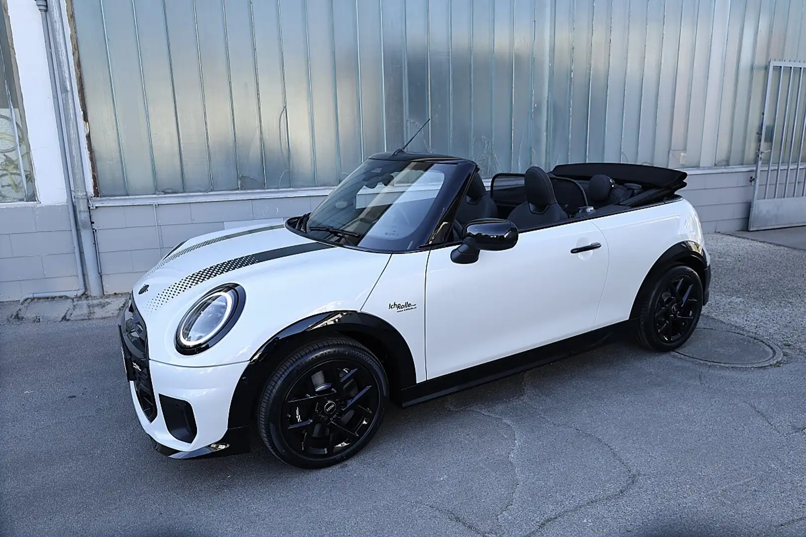 MINI Cooper C Aut. Works Trim Weiß - 2