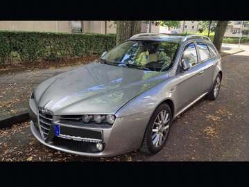 Sportwagon 1.9 JTS 16V Distinctive