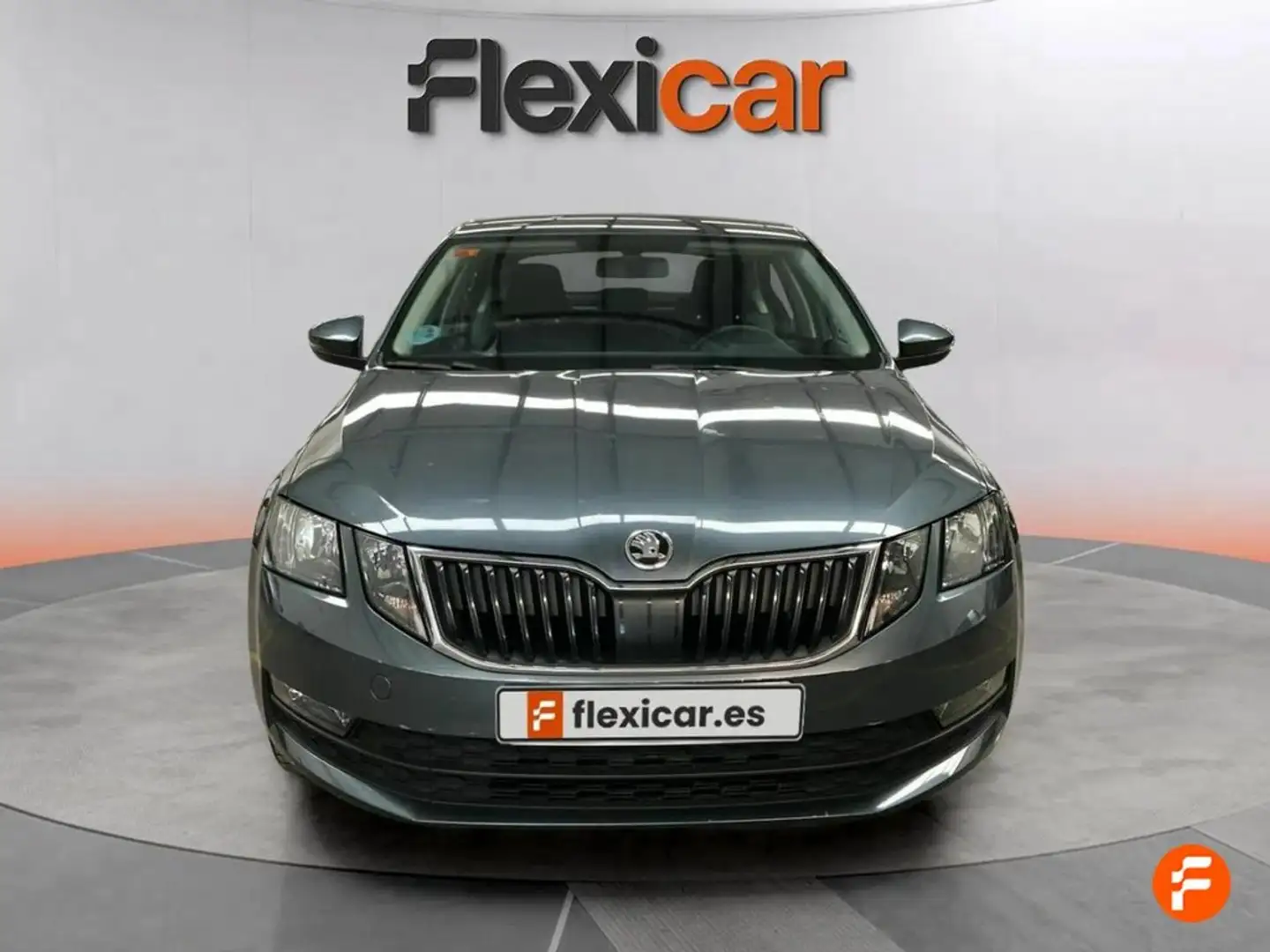 Skoda Octavia 1.6TDI CR Style Gris - 2