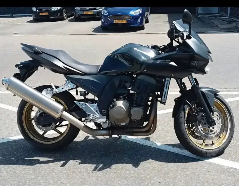 Kawasaki Z 750 - foto 5