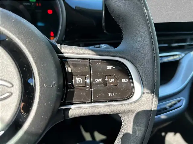 Fiat 500e view 10