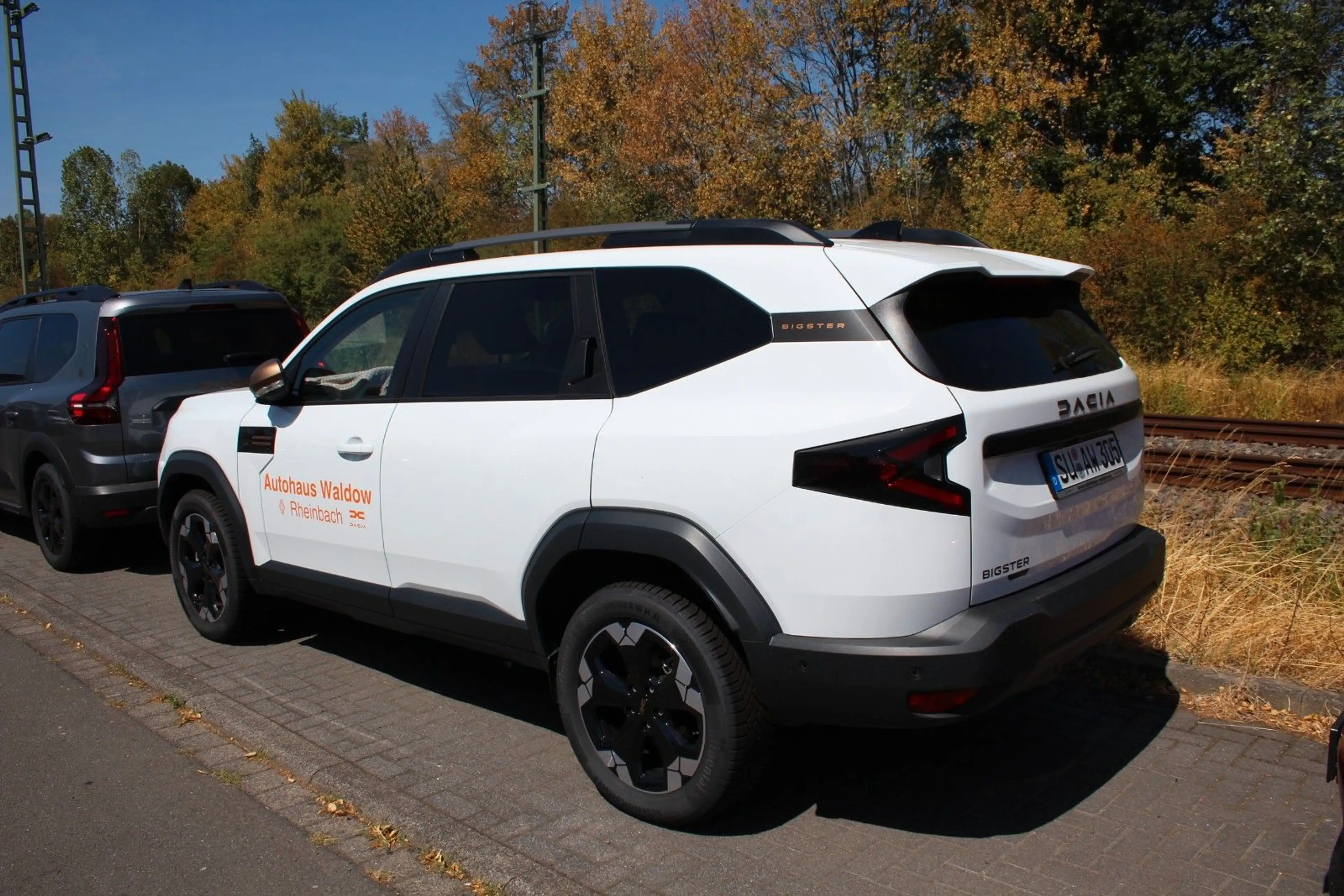 Dacia Bigster Hybrid 155 Extreme — photo 2