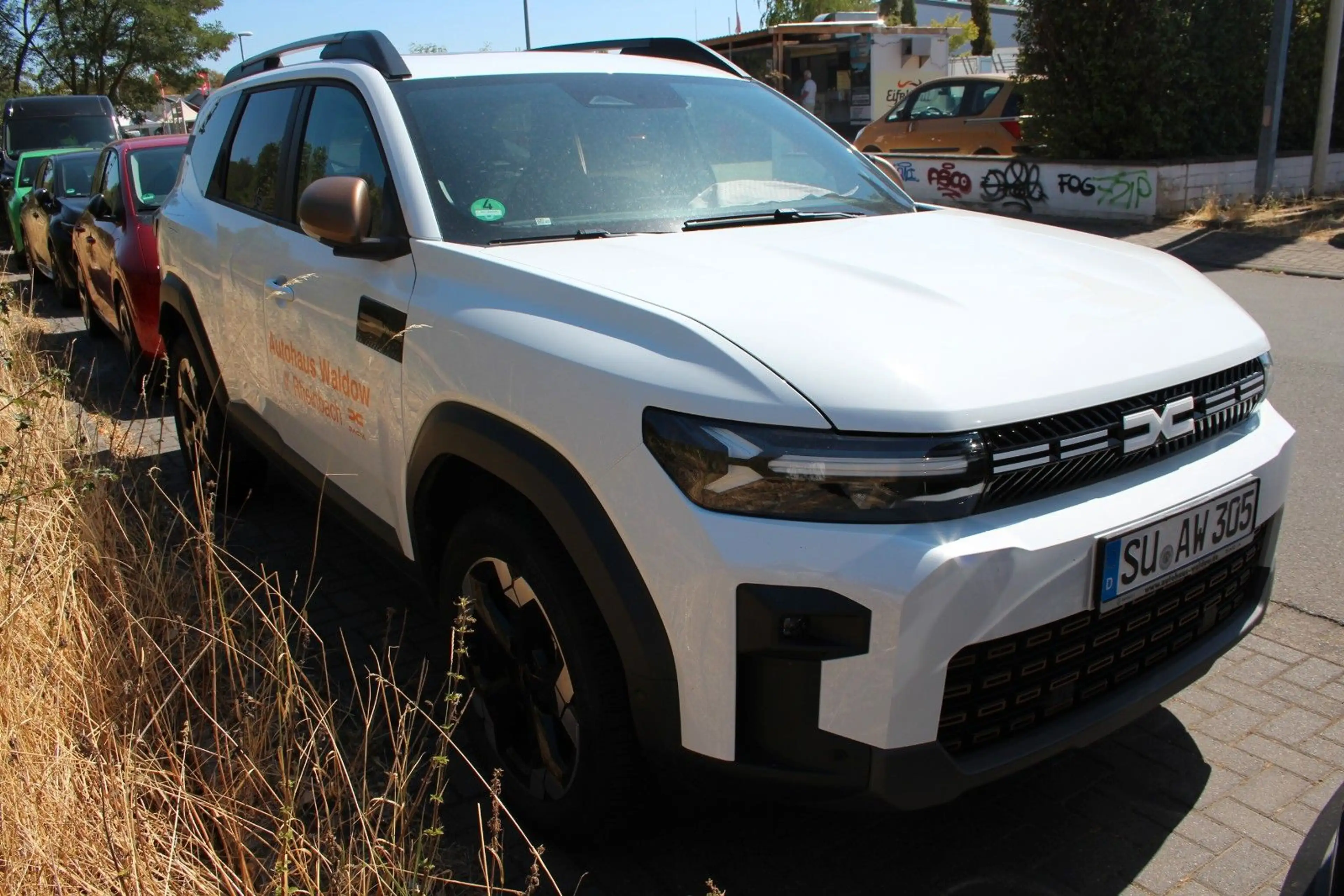 Dacia Bigster Hybrid 155 Extreme — photo 3