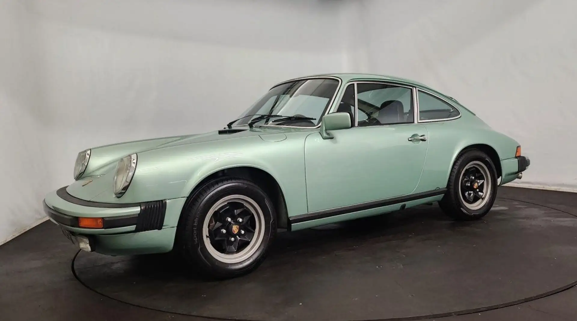 Porsche 911 2.7 Sportomatic Verde - 2