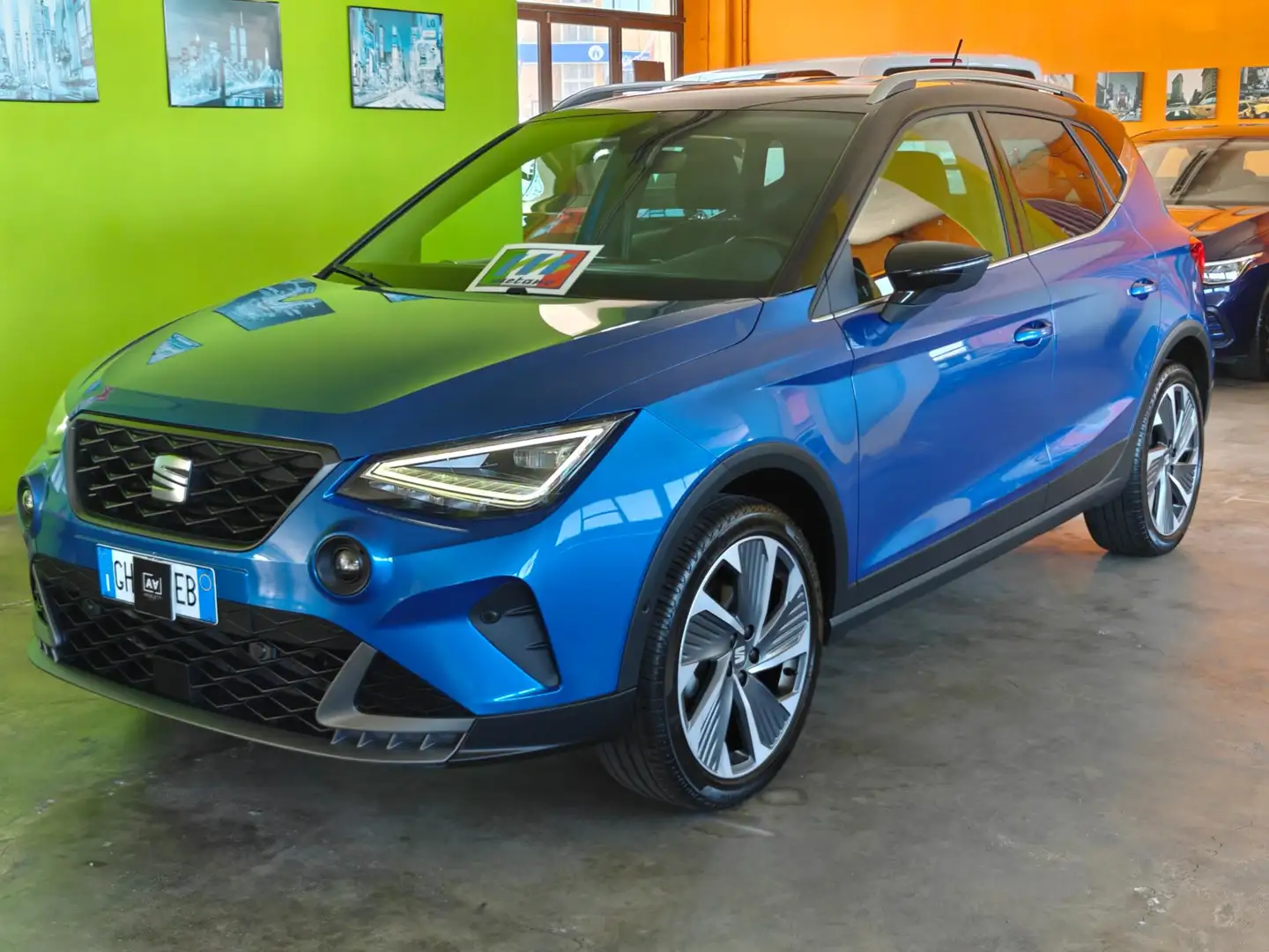 SEAT Arona 1.0 tgi FR 90cv Blauw - 1