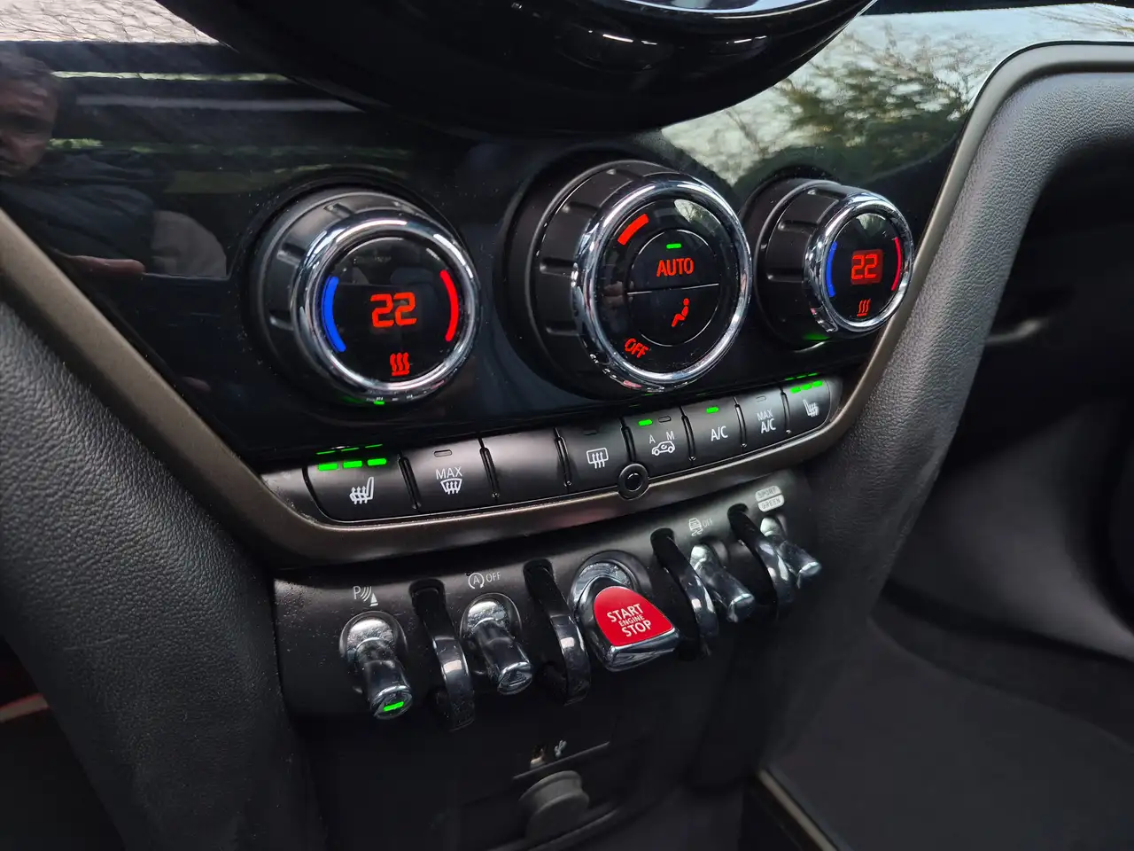 MINI Cooper 1.5 BENZINA STEPTRONIC TETTO PANORAMICO APRIBILE LED PELLE NAVI APPLE CAR PLAY C.18 RETROCAMERA, миниатюра 14
