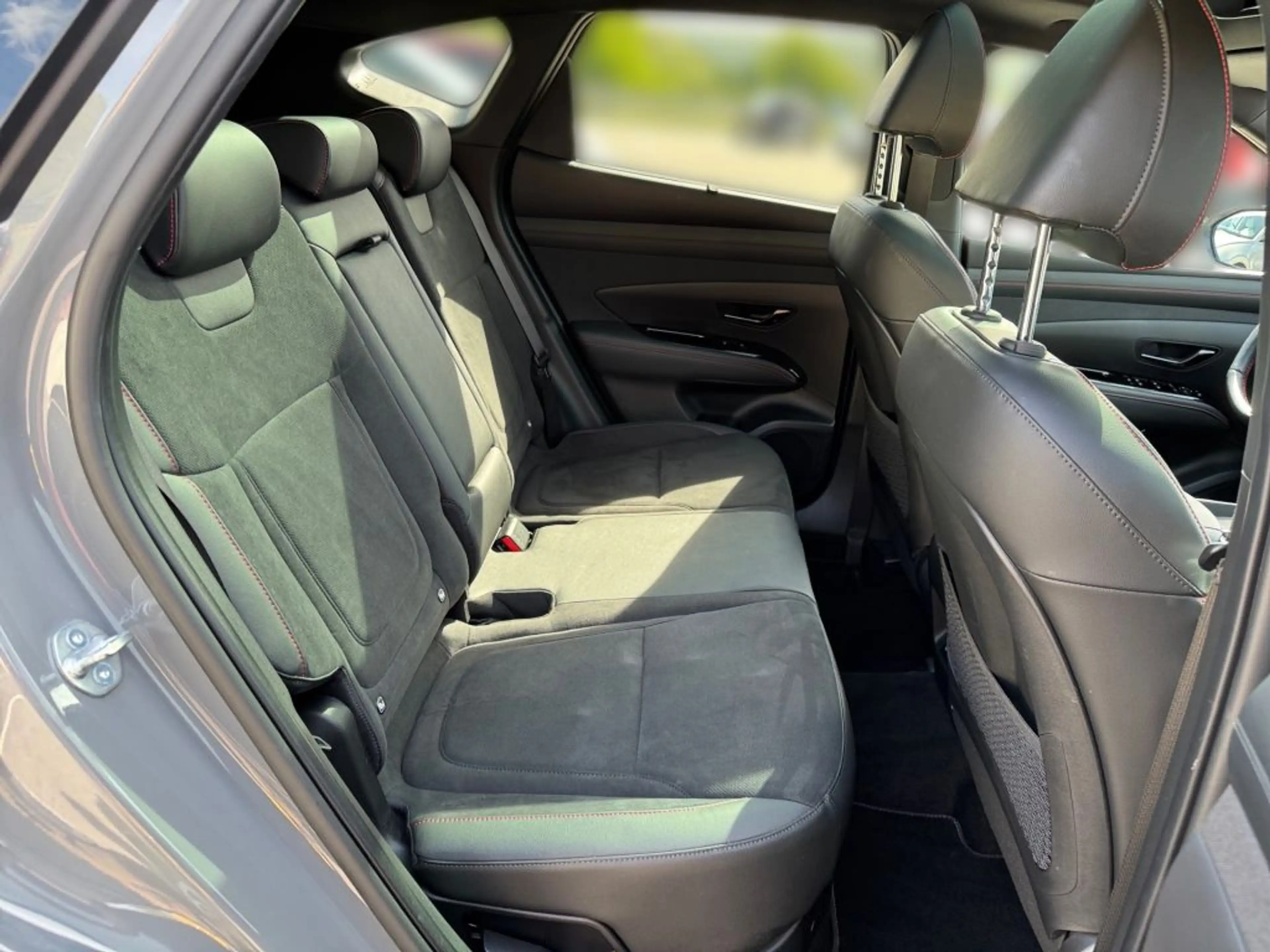 Hyundai TUCSON 1.6 T-GDi HEV 4WD N Line — photo 14