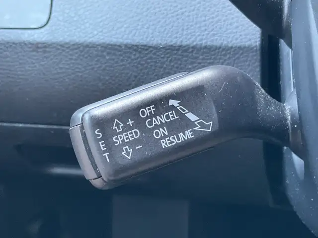 Volkswagen Passat view 15