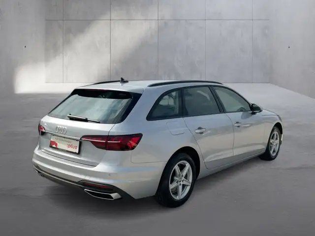 Audi A4 view 6