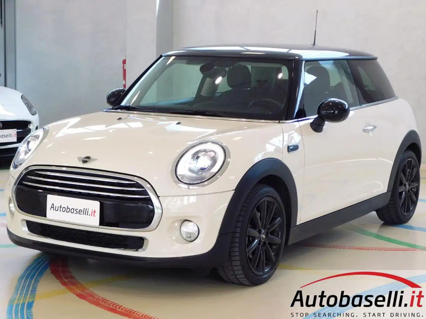 MINI Cooper D 1.5 COOPER D FASHION VANILLA & FUNCTION MANDARIN Bianco - 1