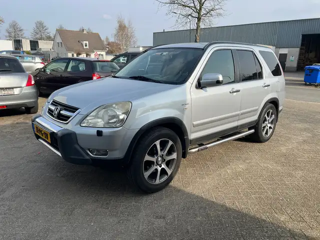 Honda CR-V 2.0i ES 4x4