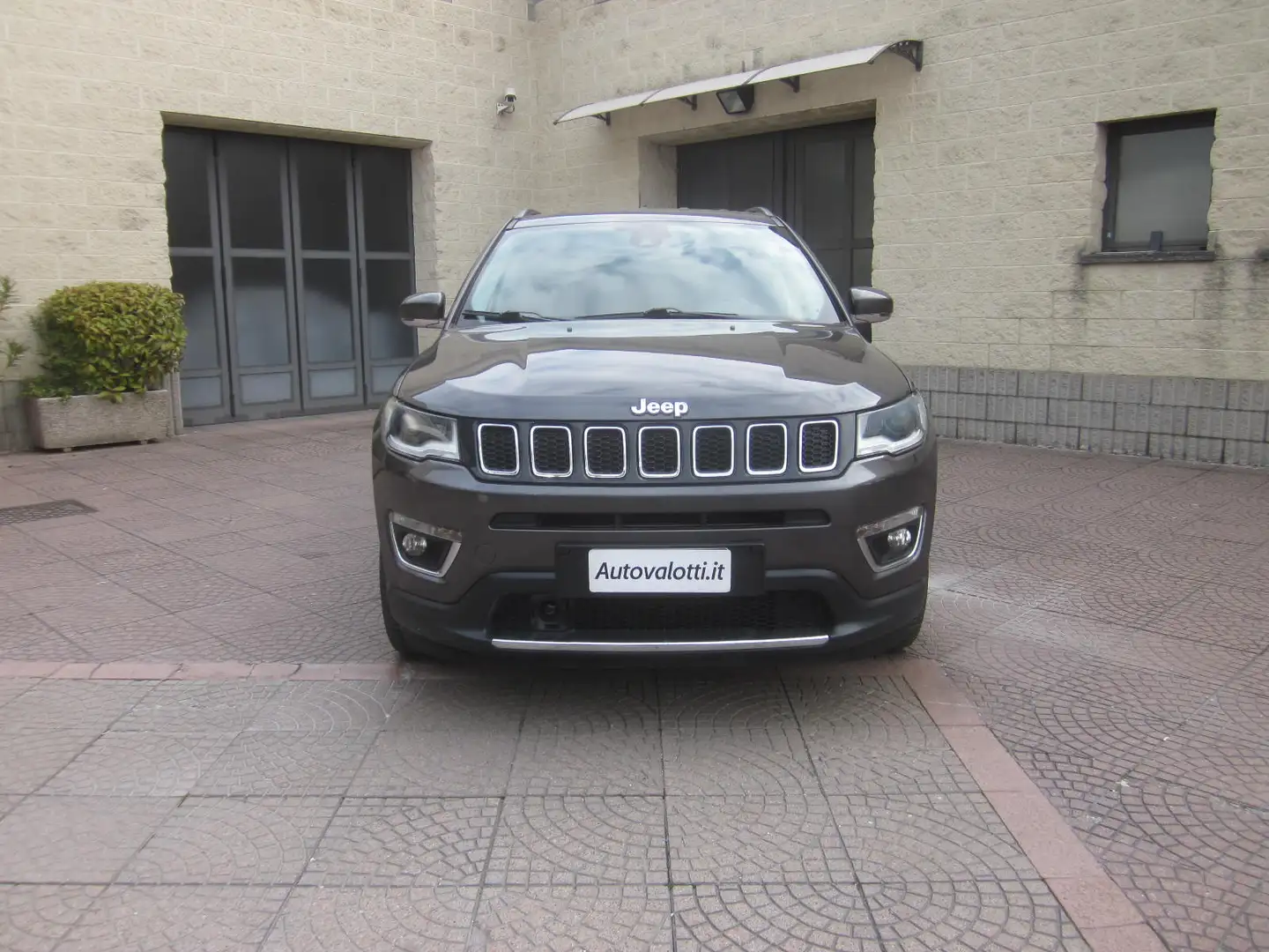 Jeep Compass 1.6 mjt Limited 120cv my19 KM 50000 !! Grau - 2