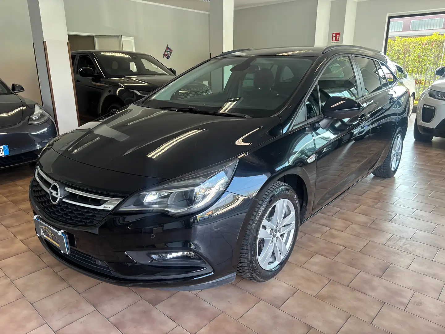 Opel Astra Sports Tourer 1.6 cdti Business* Negro - 1