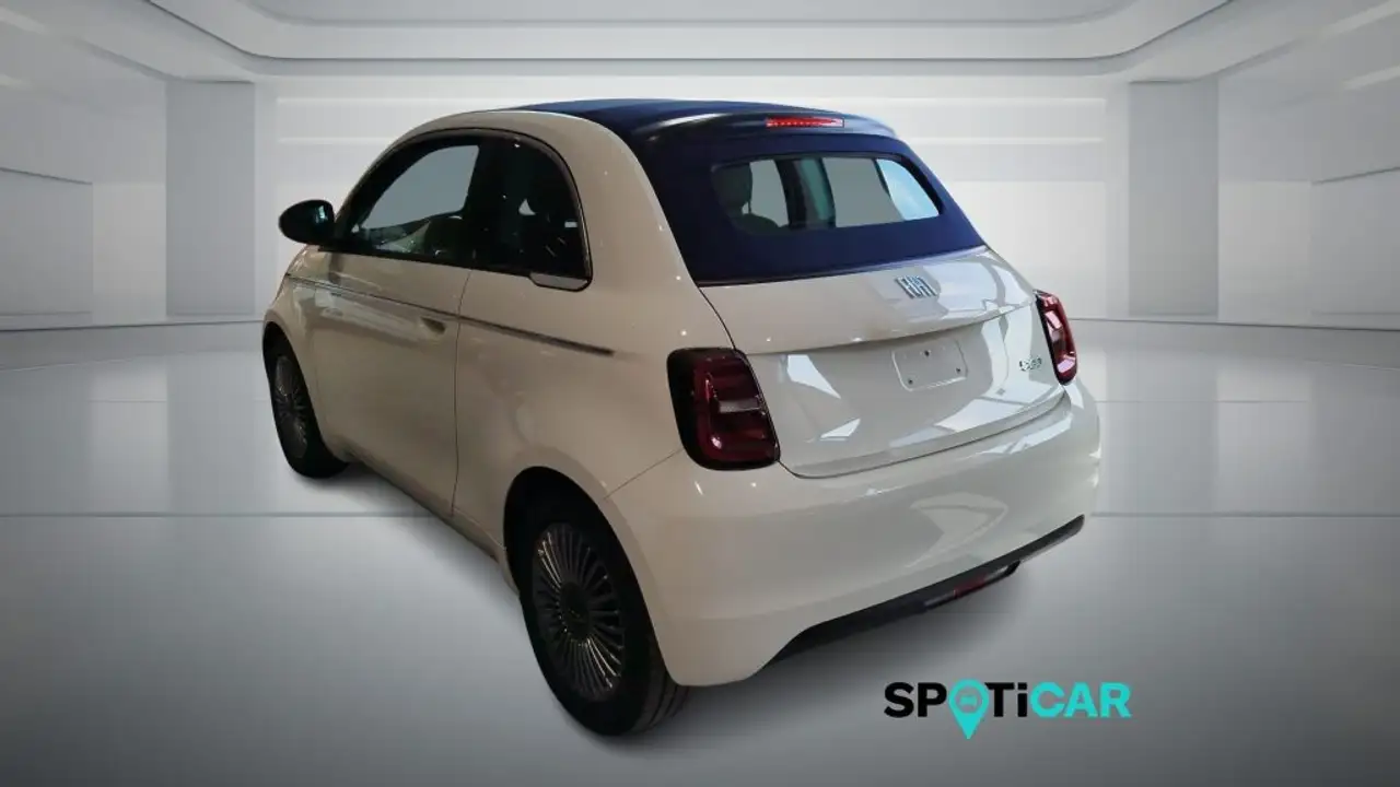 Fiat 500e Cabrio 42 kWh 7