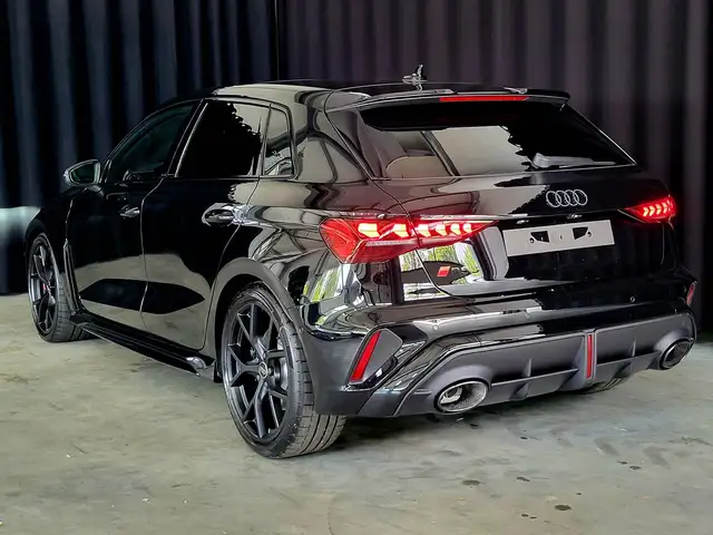 Audi RS3 view 3