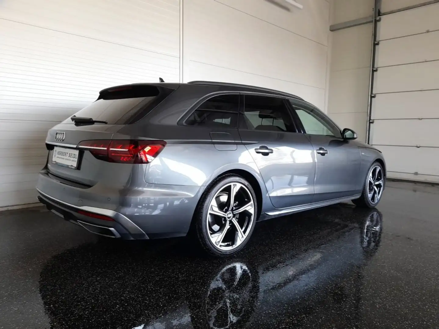 Audi A4 Avant S-LINE 40 TFSI S-tr. *19 ZOLL / VOLL-LED MIT FLA UND DYN BLINKER / VIRTUELL PLUS / NAVI / E-KLAPPE* Grau - 2
