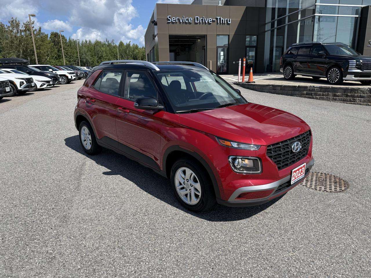2023 Hyundai Venue Preferred IVT w/Two-Tone — снимка 1