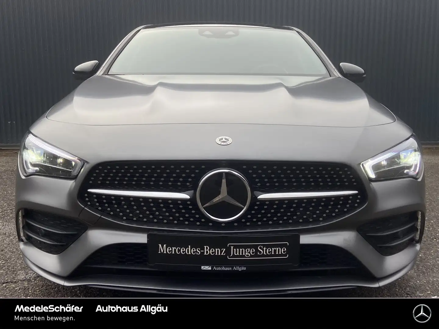 Mercedes-Benz CLA 220 CLA 220 d 4M Coupé AMG Night Pano StHz MLed HuD Grau - 2