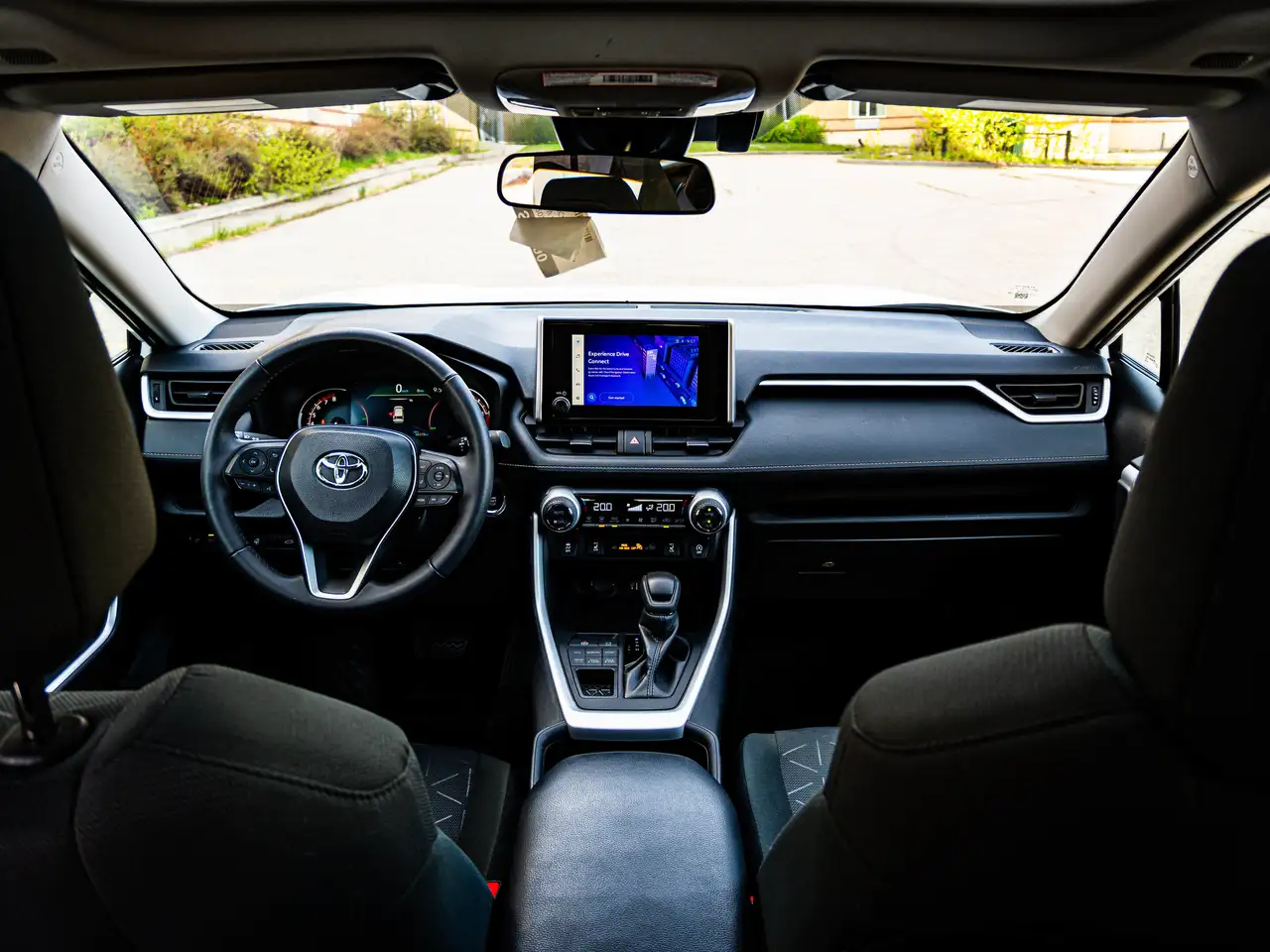 Toyota RAV 4 снимка Toyota RAV 4