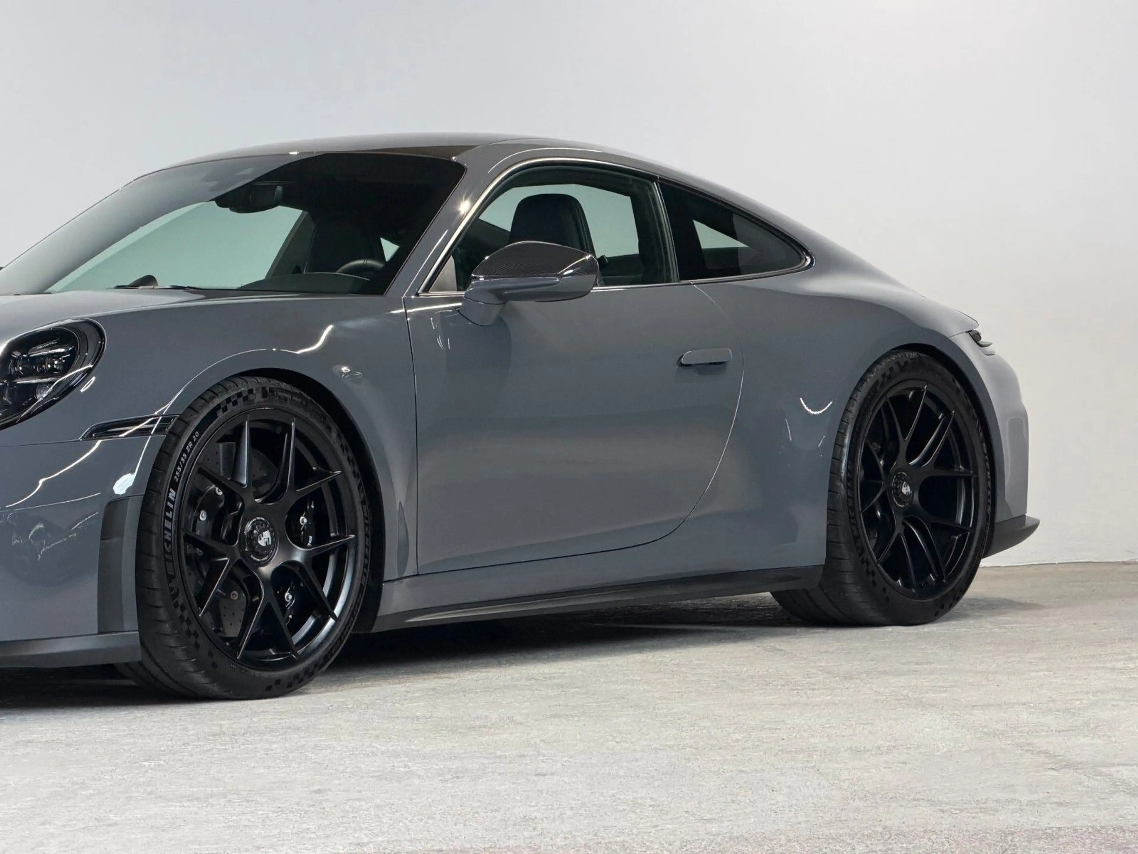 Porsche 911 992.2 GT3 Touring *Leichtbau* Ceramik* — photo 8