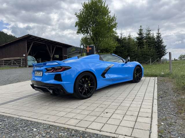 Imagine Corvette C8 3LT Cabrio 70th Anniversary Voll wie neu