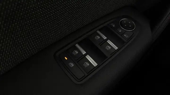 Renault Captur 2025, foto 21