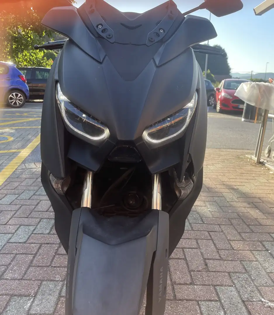 Yamaha X-Max 300 - 1