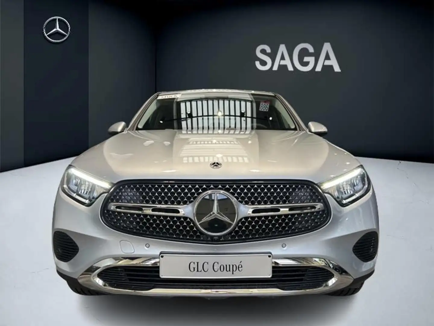 Mercedes-Benz GLC 200 d 4MATIC Coupé Silber - 2