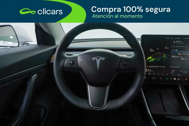 Tesla Model 3 view 21