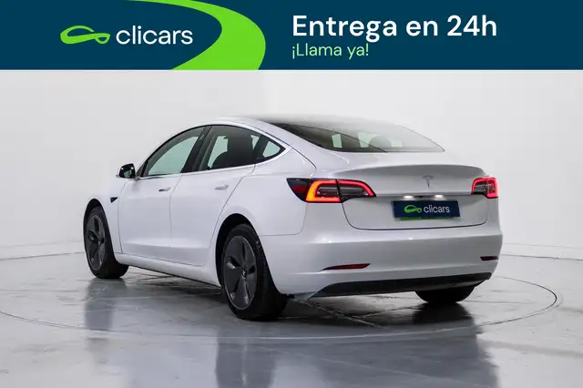 Tesla Model 3 view 9