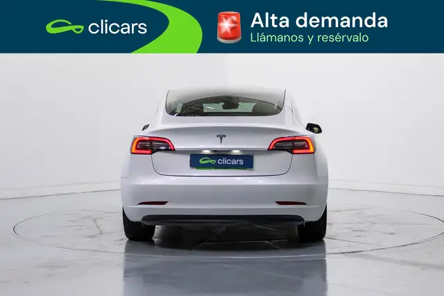 Tesla Model 3 view 4