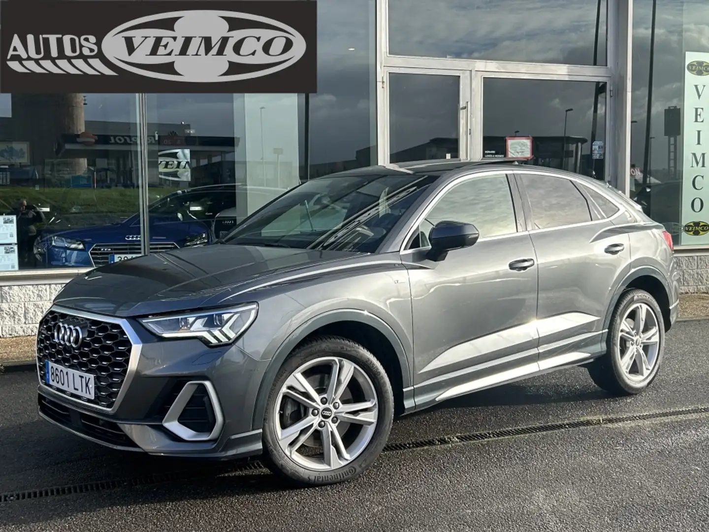 Audi Q3 Sportback 40 TDI S line quattro S tronic 147kW Grau - 1