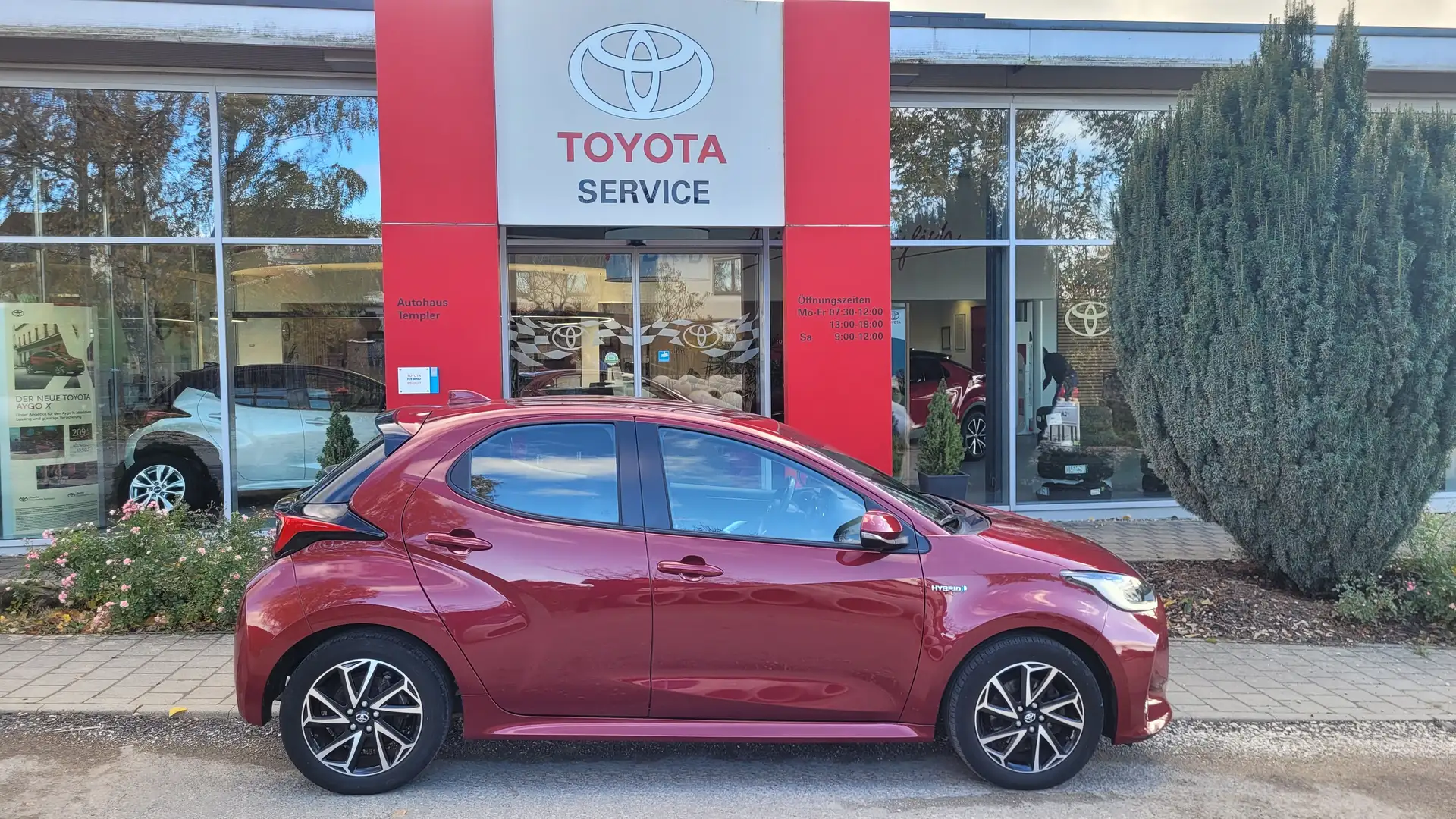 Toyota Yaris 5-Türer Hybrid 1.5 VVT-i TeamD+Technik-P - 1